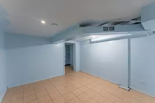 2541 N Mont Clare Ave, Chicago, IL 60707 - Photo 27