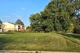 459 Kennedy St, Marengo, IL 60152 - Photo 1