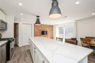 534 E Main St, Barrington, IL 60010 - Photo 5