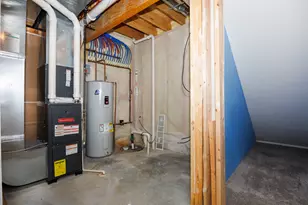 1714 Flagstone Dr, Normal, IL 61761 - Photo 49