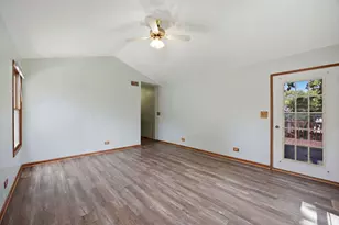 2713 Ravinia Ln, Woodridge, IL 60517 - Photo 15
