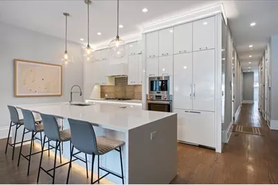 2027 W Belmont Avenue #1, Chicago, IL 60618 - Photo 7