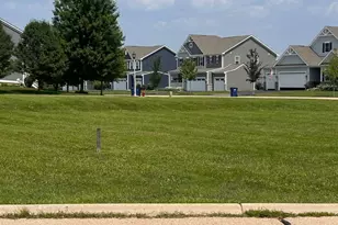 1310 Airs Ave, Sugar Grove, IL 60554 - Photo 1