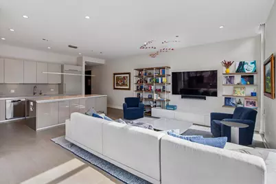 360 W Erie Street #9A, Chicago, IL 60654 - Photo 5