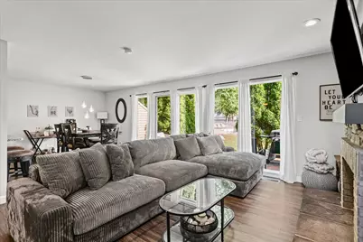 7 Briar Hill Circle #7, Champaign, IL 61822 - Photo 11