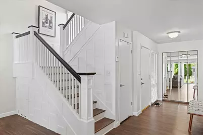 7 Briar Hill Circle #7, Champaign, IL 61822 - Photo 7