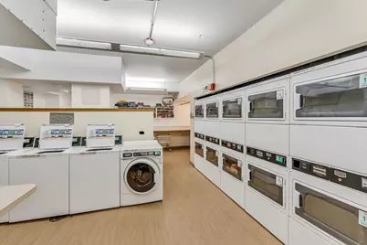 230 E Ontario Street #805, Chicago, IL 60611 - Photo 17