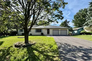 378 Pierce St, Gilberts, IL 60136 - Photo 1