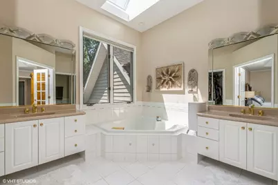 7310 Hillside Drive, Spring Grove, IL 60081 - Photo 9