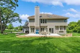 7310 Hillside Dr, Spring Grove, IL 60081 - Photo 15