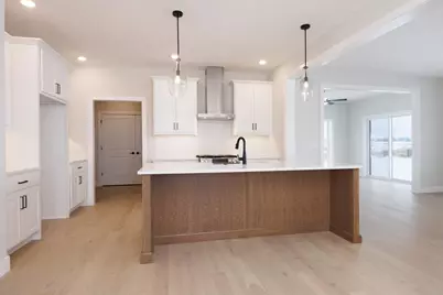 5214 Belvedere Drive, Bloomington, IL 61705 - Photo 9