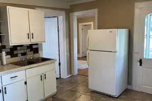 215 E Waupansie St, Dwight, IL 60420 - Photo 9