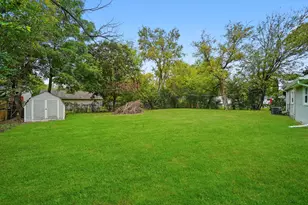 37936 N Wilson Ave, Beach Park, IL 60087 - Photo 15