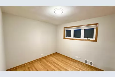 6005 S Menard Avenue, Chicago, IL 60638 - Photo 7