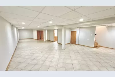 6005 S Menard Avenue, Chicago, IL 60638 - Photo 9