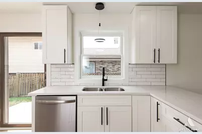 15601 Latrobe Avenue, Oak Forest, IL 60452 - Photo 13