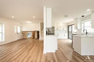 15601 Latrobe Ave, Oak Forest, IL 60452 - Photo 9