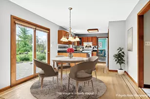 2215 Crystal Cir, Crystal Lake, IL 60012 - Photo 15