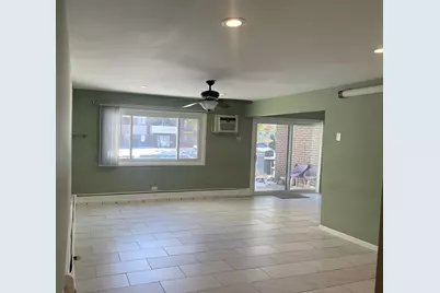 2500 Bayside Drive #3, Palatine, IL 60074 - Photo 5