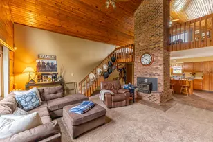 15023 E McNeal Rd, Monroe Center, IL 61052 - Photo 9