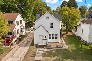 2409 Gilboa Ave, Zion, IL 60099 - Photo 3