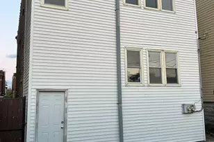 2114 Highland Ave, Berwyn, IL 60402 - Photo 9