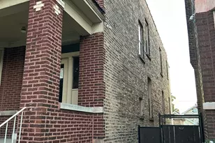 2114 Highland Ave, Berwyn, IL 60402 - Photo 3