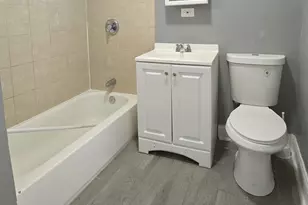 2309 W 50th Pl, Chicago, IL 60609 - Photo 3