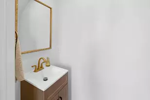 11 Great Loop West Dr, Ottawa, IL 61350 - Photo 9