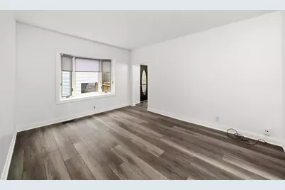 3227 S Wells Street #Coachhouse, Chicago, IL 60616 - Photo 5