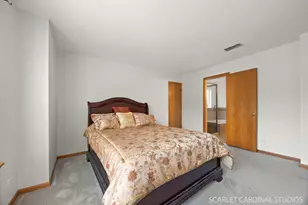 2235 Cheshire Dr, Aurora, IL 60502 - Photo 15