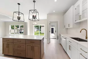 1023 Walter St, Lemont, IL 60439 - Photo 11