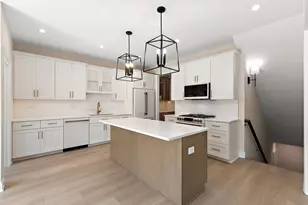 1023 Walter St, Lemont, IL 60439 - Photo 13