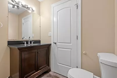 2101 S 4th Avenue #B, Maywood, IL 60153 - Photo 15