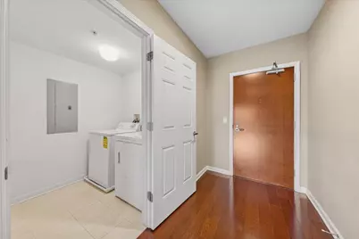 255 E Liberty Drive #309, Wheaton, IL 60187 - Photo 5