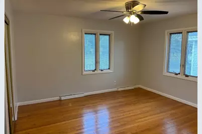 519 E 161st Street, South Holland, IL 60473 - Photo 5