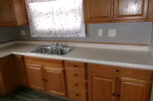 316 7th St, Lasalle, IL 61301 - Photo 7