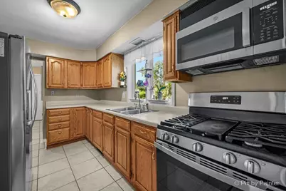 1103 Lawrence Avenue, Elgin, IL 60123 - Photo 5