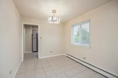 9821 S Cicero Avenue S #8, Oak Lawn, IL 60453 - Photo 5