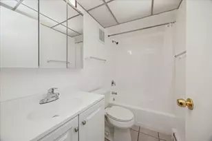 9821 S Cicero Ave S, Oak Lawn, IL 60453 - Photo 15