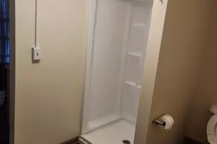 913 W 4th St, Dixon, IL 61021 - Photo 7