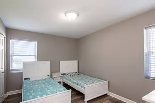 348 Frederick Ave, Bellwood, IL 60104 - Photo 13