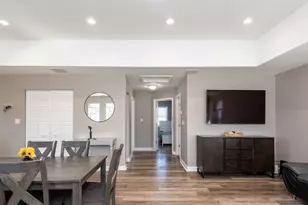 348 Frederick Ave, Bellwood, IL 60104 - Photo 7