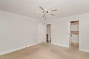 111 S Baybrook Dr, Palatine, IL 60074 - Photo 9