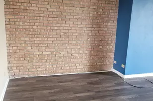 6010 Oakwood Dr, Lisle, IL 60532 - Photo 3