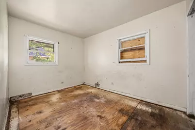 13144 S Vernon Avenue, Chicago, IL 60827 - Photo 15