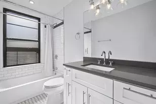 3240 N Lake Shore Dr, Chicago, IL 60657 - Photo 23