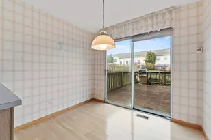 1150 Coventry Ln, Bolingbrook, IL 60440 - Photo 11