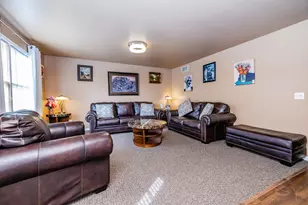 6038 Nimtz Rd, Loves Park, IL 61111 - Photo 3