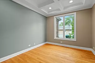 6241 W 80th St, Burbank, IL 60459 - Photo 9